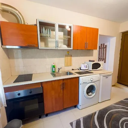 Апартаменты Berta Garden